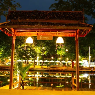 Steung Market Siem Reap — Siem Reap Water Festival